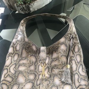 GILI italian leather-snake embossed  shoulder bag